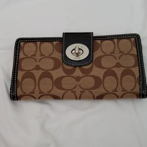Coach wallet